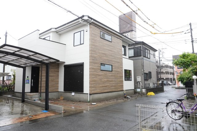 草加市旭町4丁目 新築分譲住宅
