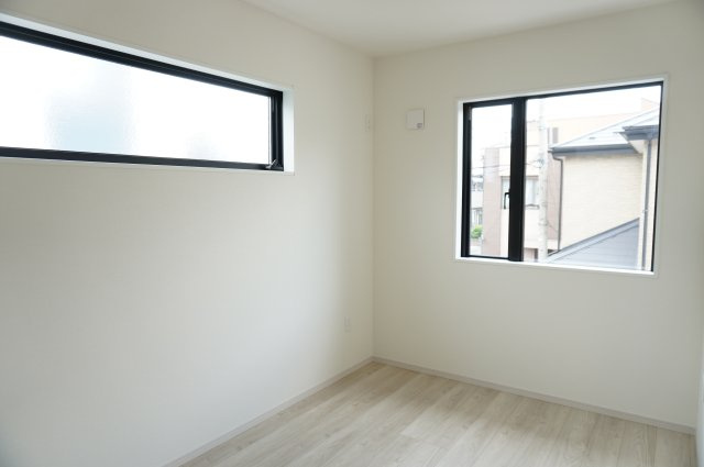 草加市旭町4丁目 新築分譲住宅の洋室|5.5帖