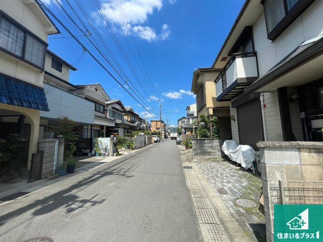 ★5(土)6(日)現地見学可能！★宇治市小倉町蓮池　限定1邸の前面道路含む現地写真|車通りの少ない前面道路！お子様がいらっしゃるご家族でも安心！