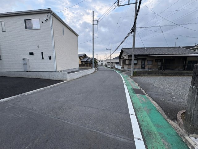 新築戸建　富士市天間第17全3棟　1号棟の前面道路含む現地写真