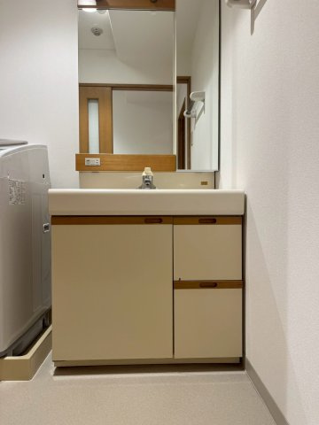 【洗面所】