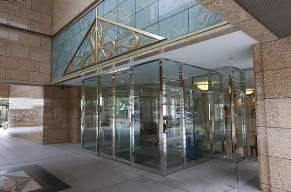 シティータワー池袋のエントランス