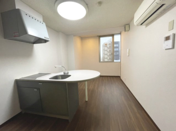 福井市順化２丁目の賃貸マンションの居間・リビング