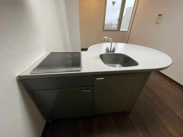 福井市順化２丁目の賃貸マンションのキッチン