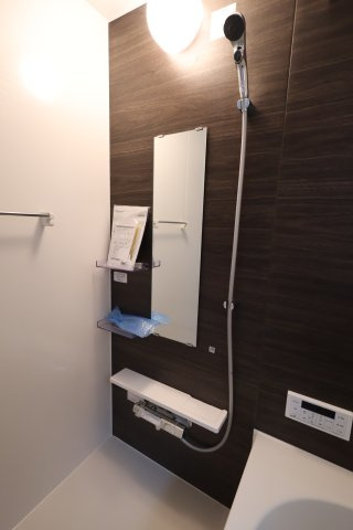 《仲介手数料無料》川越市大字並木1-19新築一戸建てブルーミングガーデンの浴室