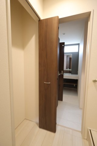 《仲介手数料無料》川越市大字並木1-19新築一戸建てブルーミングガーデンの収納