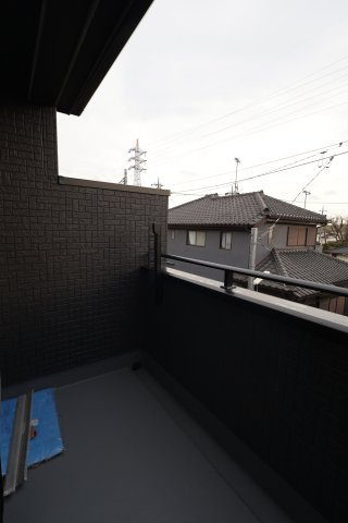 《仲介手数料無料》川越市大字並木1-19新築一戸建てブルーミングガーデンのバルコニー
