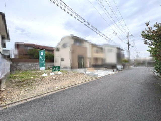 京都市西京区大原野上里男鹿町の外観|前道：南側公道幅員約5.0ｍ
南向きで陽当たり・通風良好です！