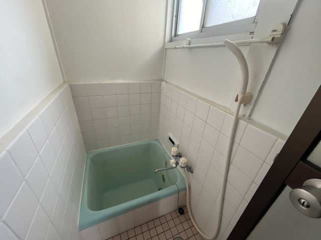 西今宿四丁目橋本貸家の浴室