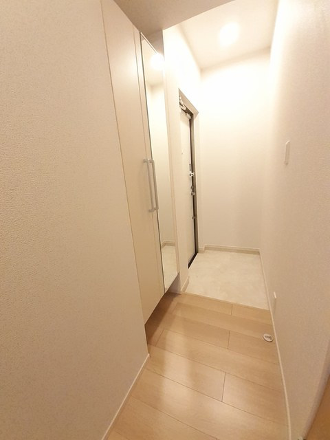 ガーデンガーデンの玄関
