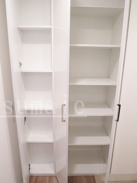 ルフォンプログレ滝野川の収納|シューズBOXです☆たくさんあります☆