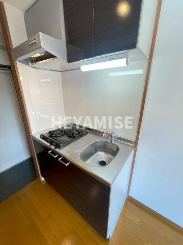 Two Livingのキッチン|※同物件別室、同間取りの写真です。※現況を優先します。