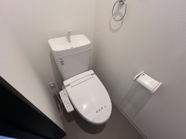 ジーメゾン明石魚住ケルズのトイレ