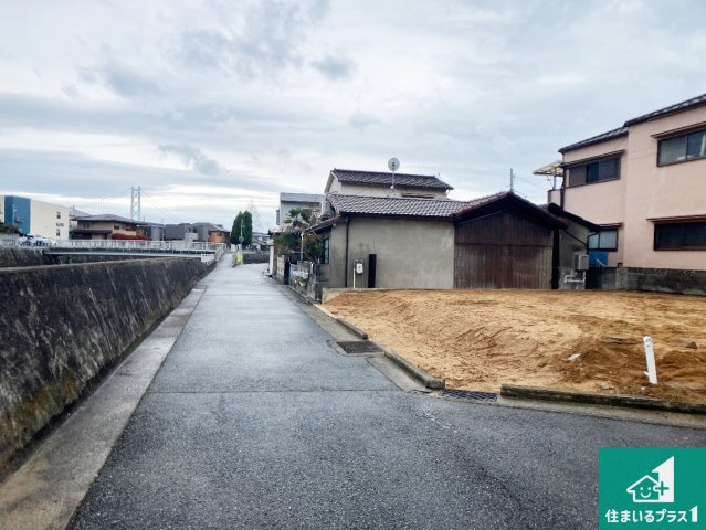 神戸市垂水区西舞子　第1期　新築一戸建ての前面道路含む現地写真|周辺は落ち着いた街並みの住宅地！子育てがしやすい住環境です！まだ未完成ですが、現地でしかわからない事もございます。是非一度ご覧ください。