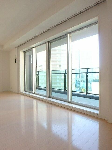 シティタワー品川の居間・リビング