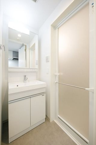 ドゥーエ西小山 の洗面所