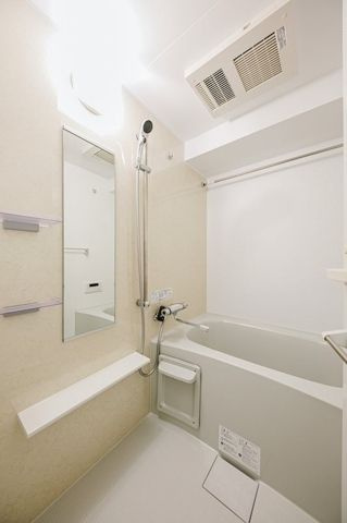 ドゥーエ西小山 の浴室