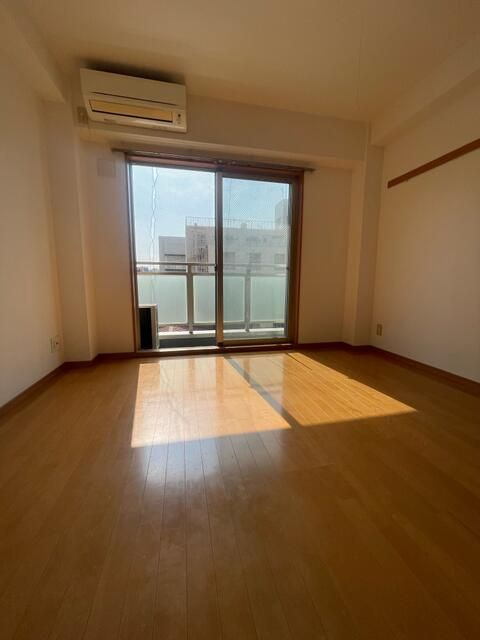 セリーンライフの居間・リビング