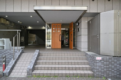 【エントランス】 | スカイコートヴァンテアン早稲田