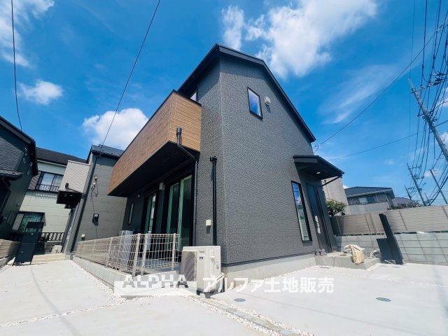 ~立川栄町2丁目新築4棟~ Newly built house　1号棟の外観|【Soft Horizon】
◆空とつながる暮らし◆
広がる景色が、心の視界までひらいてくれる。過ごすほどに、毎日の一瞬一瞬が大切に感じられる住まい。