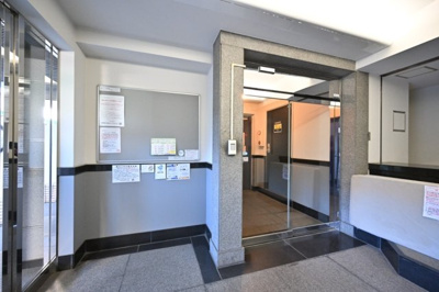 【エントランス】 | スカイコート明大前第２