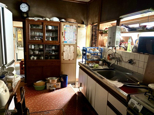 【ガレージと離れ付き平屋】香美市香北町永野　中古一戸建てのキッチン