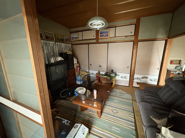 「ガレージと離れ付き平屋」香美市香北町永野　中古一戸建ての和室