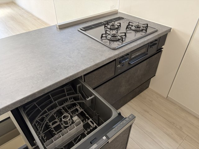 《仲介手数料無料》川越市大字藤間14-3新築一戸建てケイアイグレイスのキッチン