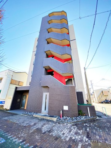 ロイヤル山王の外観