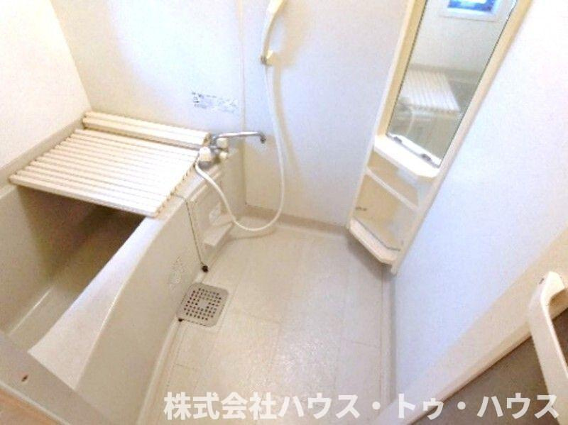 グリーンルーフの浴室