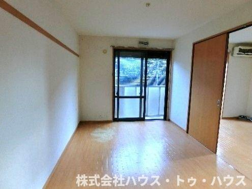 グリーンルーフの寝室