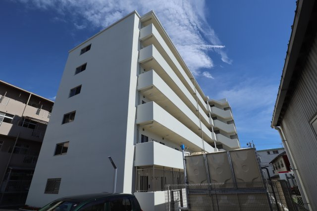 エバーハイム畝傍