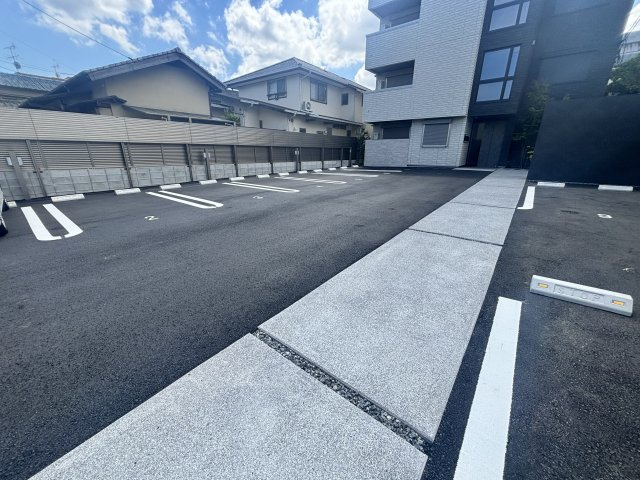 【駐車場】アメリス