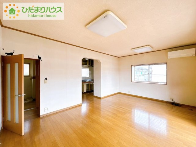いわき市鹿島町米田字殿作　中古戸建の居間・リビング