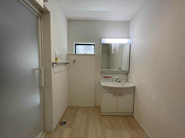 長崎市北栄町第2の独立洗面台