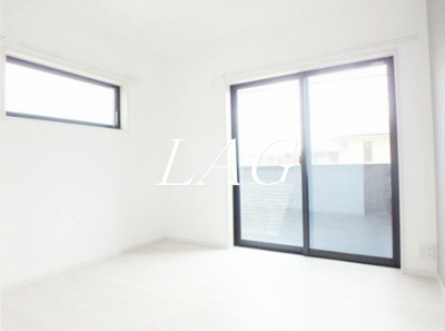 【居間・リビング】 | ＭＥＬＤＩＡ牛浜 | 洋室のお部屋です。