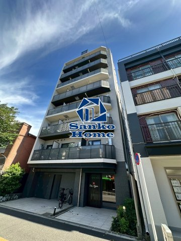 ドゥーエ日暮里の外観