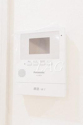 【セキュリティ】 | バルミー赤坂 | モニターつきインターホンです。