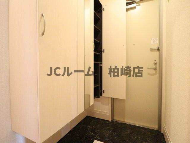 ソレイユ Bの玄関