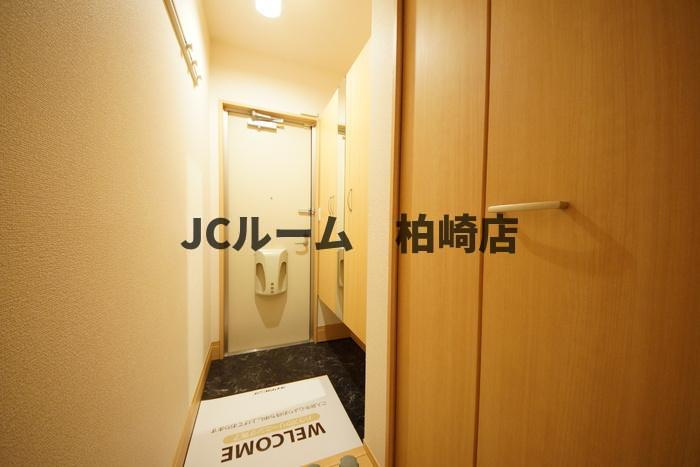 ソレイユ Bの玄関