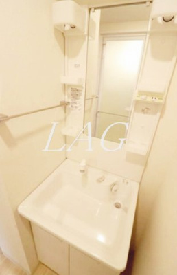 【独立洗面台】 | Ｌｅｓ．ｆｏｎｔａｉｎｅ聖蹟 | 独立洗面台です。