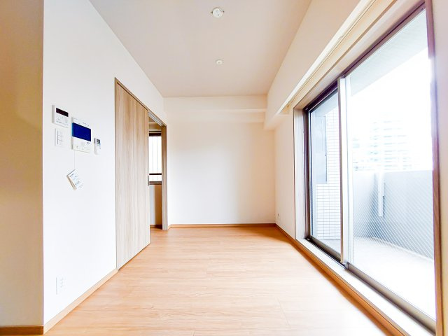 ルアナ　スザキ　3階の居間・リビング|別号室のものになります。現状優先。