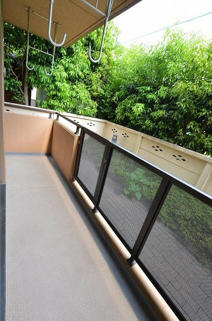 川崎市多摩区宿河原２丁目の賃貸マンションのバルコニー