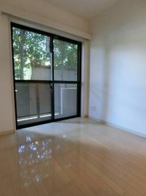 川崎市多摩区宿河原２丁目の賃貸マンションの居間・リビング