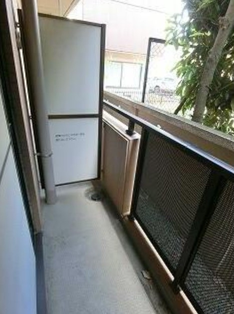 川崎市多摩区宿河原２丁目の賃貸マンションのバルコニー