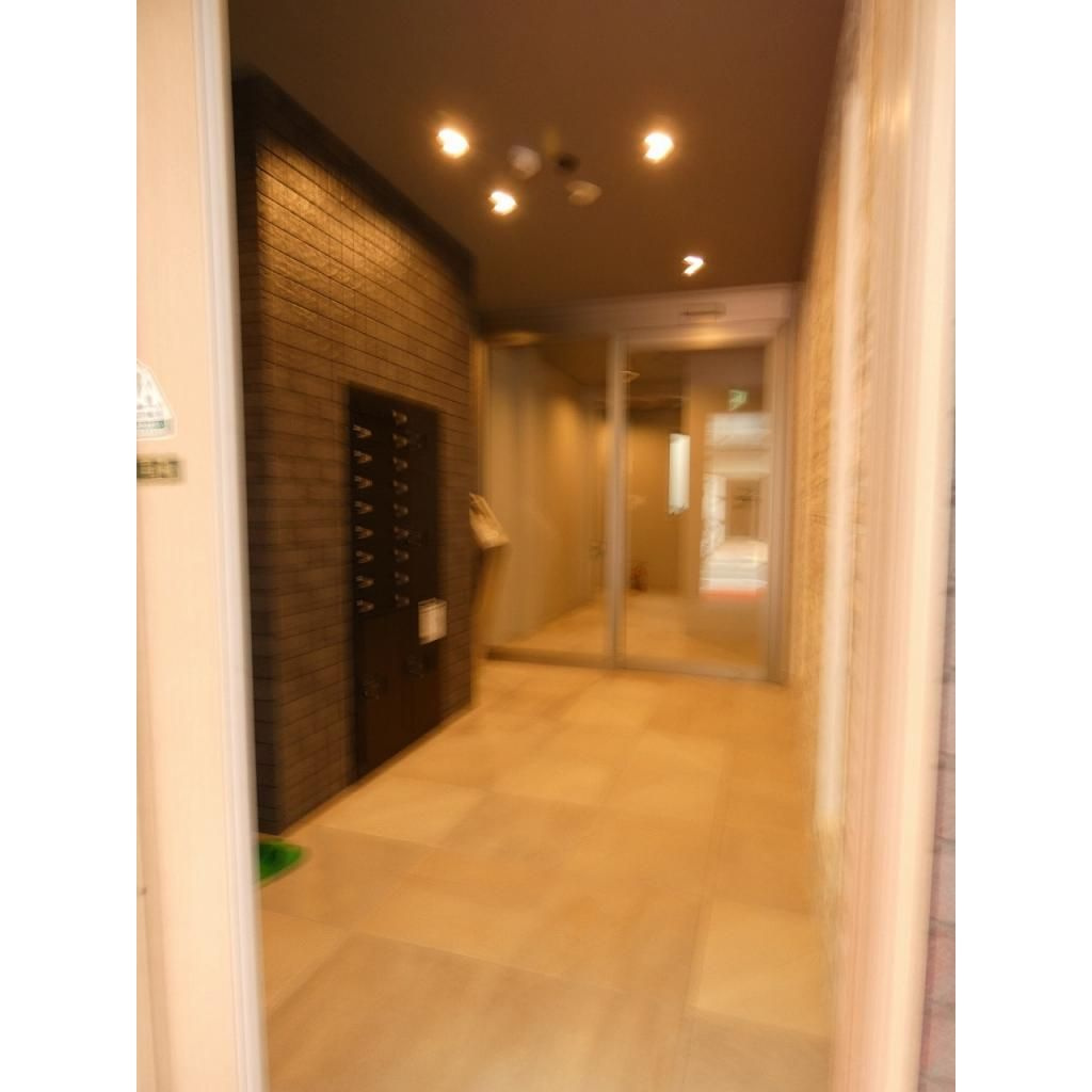 レーヴＫＪのロビー