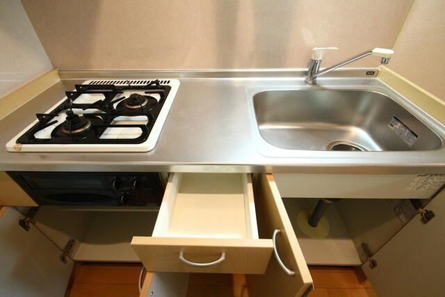 葛飾区新小岩４丁目の賃貸マンションのキッチン
