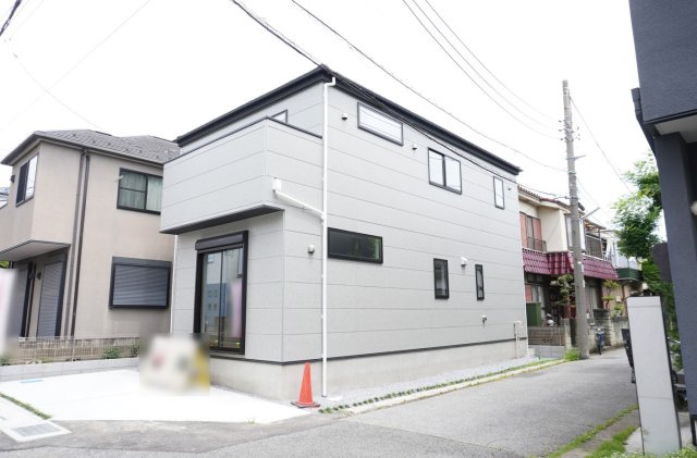 越谷市大字下間久里 新築分譲住宅
