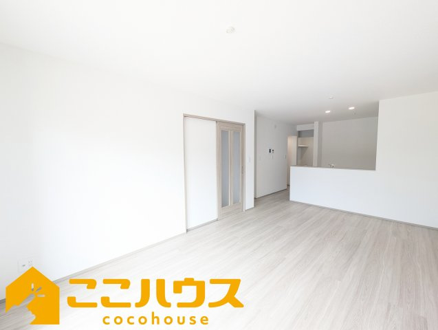 南城市佐敷新開　新築戸建て　全3棟　B号棟のキッチン|LDK16帖