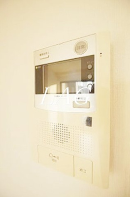【セキュリティ】 | 扇ロイヤルハイツ | モニター付きインターホンです。